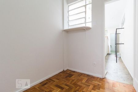 Apartamento para alugar com 100m², 2 quartos e sem vagaQuarto de serviço