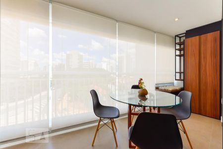 Varanda de kitnet/studio à venda com 1 quarto, 35m² em Pinheiros, São Paulo