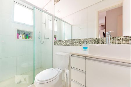 Banheiro Suíte de apartamento para alugar com 2 quartos, 63m² em Perdizes, São Paulo