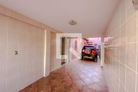 Casa à venda com 220m², 3 quartos e 4 vagasGaragem