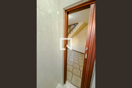 Casa à venda com 220m², 3 quartos e 4 vagasBanheiro