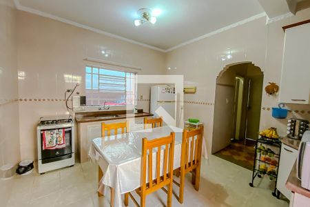 Casa à venda com 220m², 3 quartos e 4 vagasCozinha