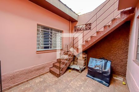 Casa à venda com 220m², 3 quartos e 4 vagasQuintal