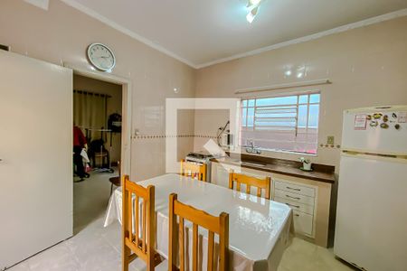 Casa à venda com 220m², 3 quartos e 4 vagasCozinha