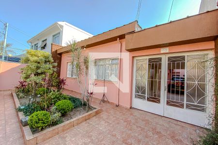 Casa à venda com 220m², 3 quartos e 4 vagasEntrada
