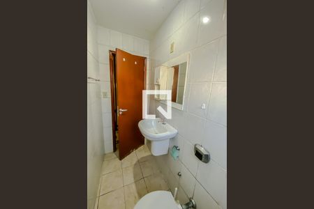 Casa à venda com 220m², 3 quartos e 4 vagasBanheiro 