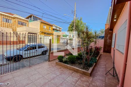 Casa à venda com 220m², 3 quartos e 4 vagasEntrada