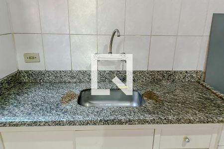 Casa à venda com 220m², 3 quartos e 4 vagasPia da cozinha casa 2