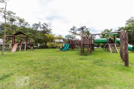 Casa de condomínio para alugar com 800m², 5 quartos e sem vaga Casa de condomínio para alugar com 800m², 5 quartos e sem vagaÁrea Comum: Playground 2