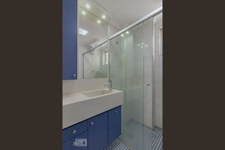 Banheiro de apartamento à venda com 2 quartos, 78m² em Aclimação, São Paulo