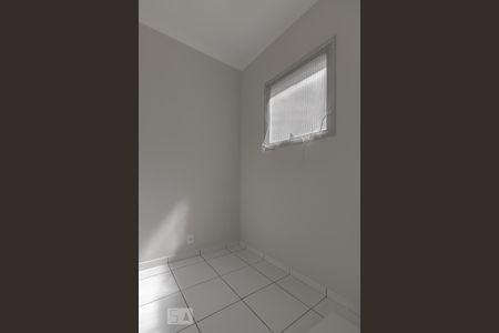 Apartamento à venda com 78m², 2 quartos e 1 vaga Apartamento à venda com 78m², 2 quartos e 1 vagaQuarto de serviço