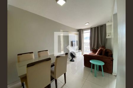 Apartamento à venda com 55m², 2 quartos e 1 vagaSala