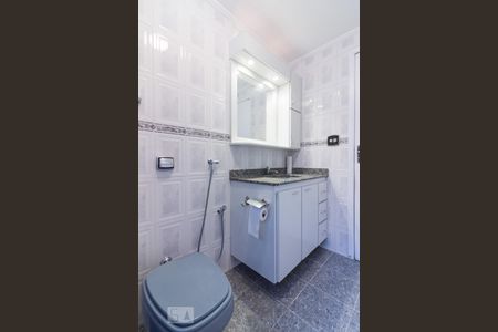 Banheiro de apartamento para alugar com 2 quartos, 110m² em Santana, São Paulo