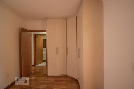 Casa para alugar com 256m², 5 quartos e 4 vagas Casa para alugar com 256m², 5 quartos e 4 vagasSuíte 2