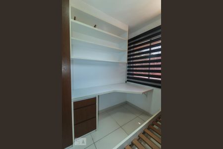 Apartamento para alugar com 76m², 3 quartos e 1 vagaQuarto 01