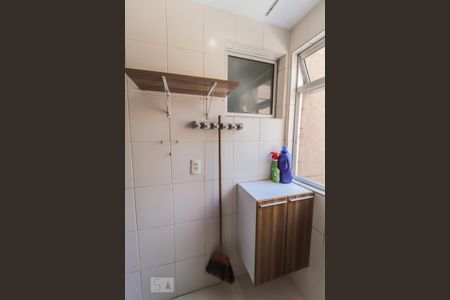 Apartamento para alugar com 76m², 3 quartos e 1 vagaÁrea de Serviço