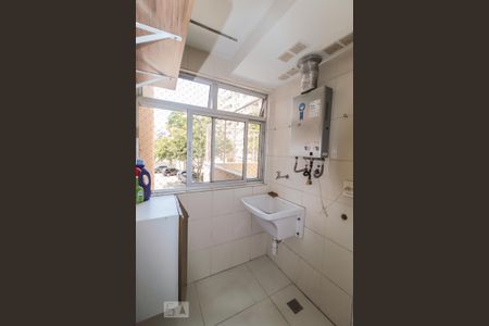 Apartamento para alugar com 76m², 3 quartos e 1 vagaÁrea de Serviço