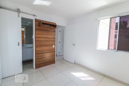 Apartamento para alugar com 76m², 3 quartos e 1 vagaQuarto 03 (Suíte)
