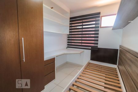 Apartamento para alugar com 76m², 3 quartos e 1 vagaQuarto 01