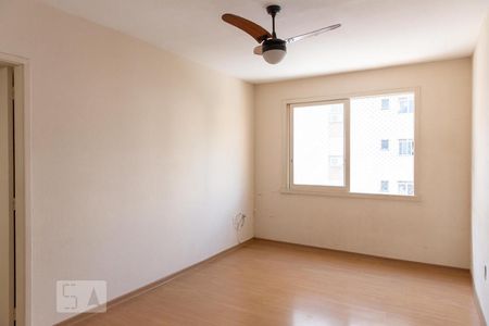 Sala de apartamento para alugar com 2 quartos, 71m² em Passo da Areia, Porto Alegre