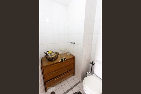 Banheiro 1 de apartamento para alugar com 1 quarto, 66m² em Barra Funda, São Paulo