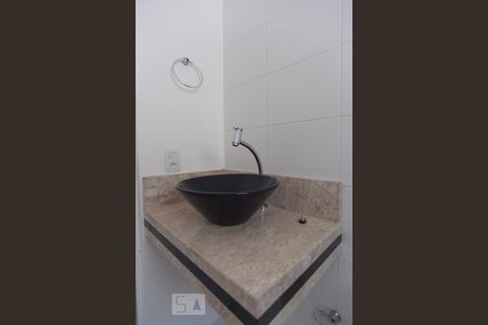 Apartamento à venda com 97m², 3 quartos e 1 vagaBanheiro da suíte