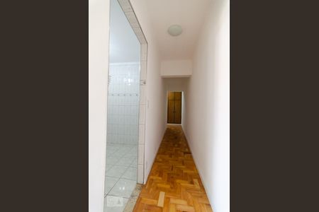Corredor de apartamento à venda com 3 quartos, 77m² em Vila Mimosa, Campinas