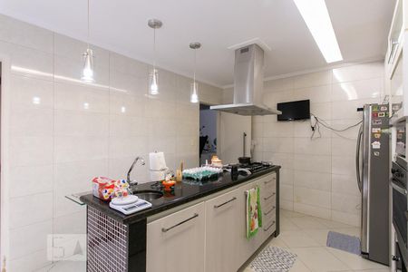 Casa de condomínio à venda com 310m², 4 quartos e 3 vagasCozinha