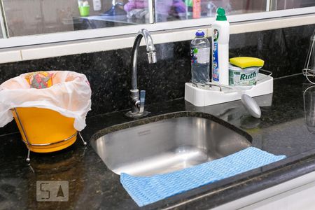 Casa de condomínio à venda com 310m², 4 quartos e 3 vagasDetalhe