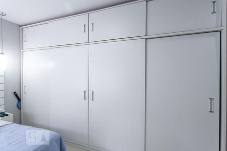 Casa de condomínio à venda com 310m², 4 quartos e 3 vagasDetalhe