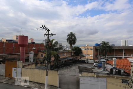 Casa para alugar com 380m², 4 quartos e 4 vagas Casa para alugar com 380m², 4 quartos e 4 vagasVista da Suíte 02 e Quarto 02