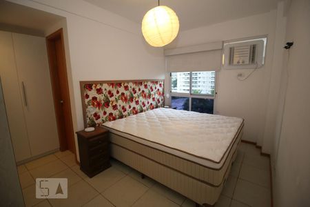 Suite de apartamento à venda com 2 quartos, 85m² em Jacarepaguá, Rio de Janeiro