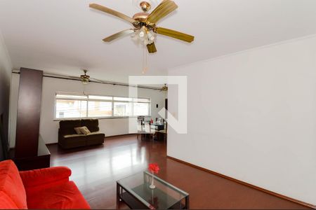 Sala de casa à venda com 5 quartos, 250m² em Vila Rosália, Guarulhos