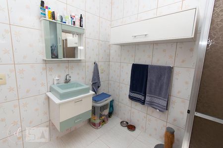 Banheiro de apartamento para alugar com 2 quartos, 80m² em Lins de Vasconcelos, Rio de Janeiro