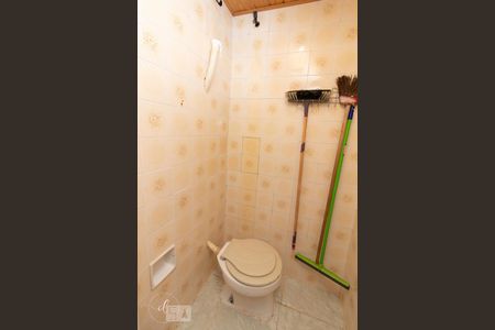 Apartamento para alugar com 80m², 2 quartos e sem vagaBanheiro de serviço