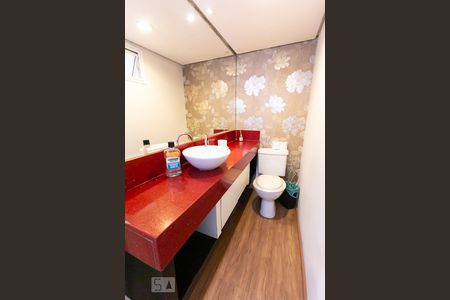 Lavabo de apartamento para alugar com 3 quartos, 162m² em Barra Funda, São Paulo