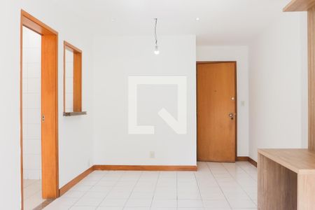 Sala de apartamento à venda com 2 quartos, 65m² em Barra da Tijuca, Rio de Janeiro
