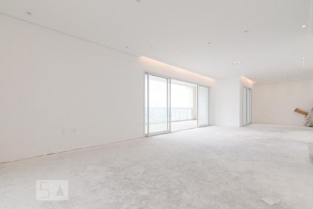 Apartamento para alugar com 234m², 4 quartos e 4 vagas Apartamento para alugar com 234m², 4 quartos e 4 vagasSala