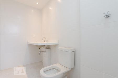 Apartamento para alugar com 234m², 4 quartos e 4 vagas Apartamento para alugar com 234m², 4 quartos e 4 vagasBanheiro da Suíte 3