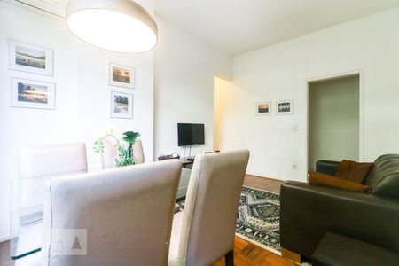 Sala de apartamento à venda com 2 quartos, 70m² em Copacabana, Rio de Janeiro