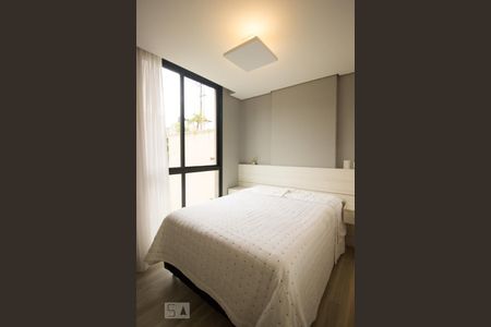 Quarto 1 de apartamento para alugar com 2 quartos, 69m² em Bigorrilho, Curitiba