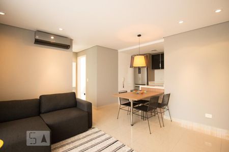 Sala de apartamento para alugar com 2 quartos, 69m² em Bigorrilho, Curitiba