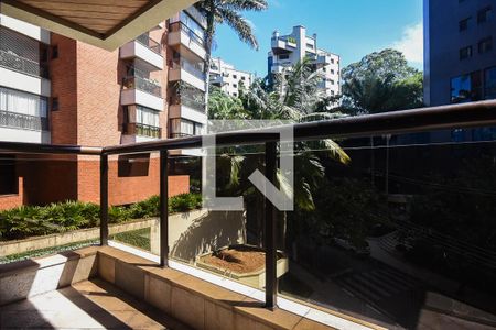 Apartamento para alugar com 250m², 4 quartos e 4 vagasVaranda da Suíte 2