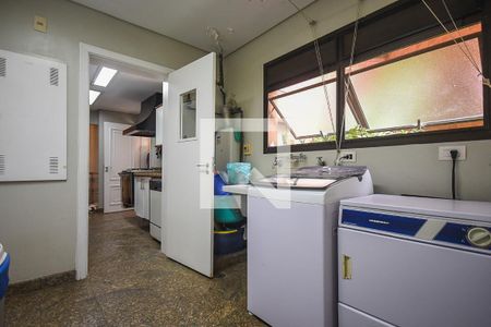 Apartamento para alugar com 250m², 4 quartos e 4 vagasÁrea de Serviço