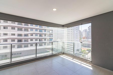 Varanda Sala/Cozinha de apartamento à venda com 2 quartos, 81m² em Vila Olímpia, São Paulo