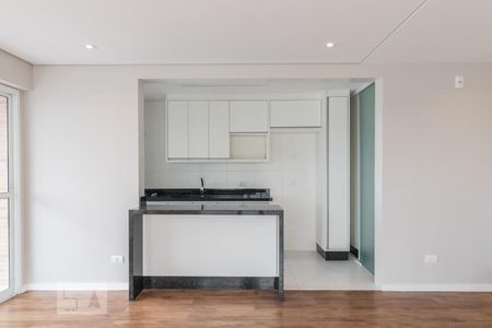 Cozinha de apartamento para alugar com 3 quartos, 107m² em Bacacheri, Curitiba