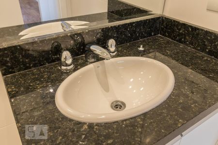 Apartamento para alugar com 107m², 3 quartos e 2 vagas Apartamento para alugar com 107m², 3 quartos e 2 vagasBanheiro suite