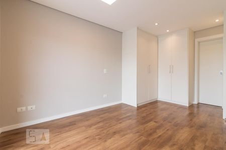 Apartamento para alugar com 107m², 3 quartos e 2 vagas Apartamento para alugar com 107m², 3 quartos e 2 vagasSuite