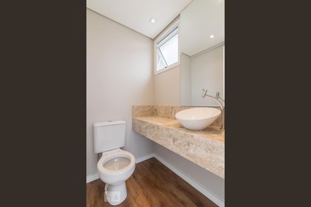 Lavabo de apartamento para alugar com 3 quartos, 107m² em Bacacheri, Curitiba