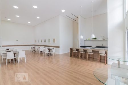Apartamento para alugar com 107m², 3 quartos e 2 vagas Apartamento para alugar com 107m², 3 quartos e 2 vagasSalao de festas
